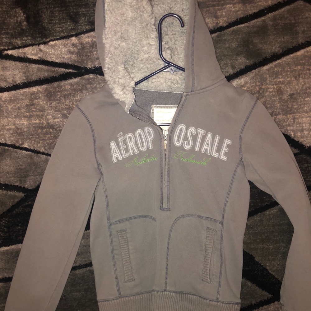 Aero Pull-Over